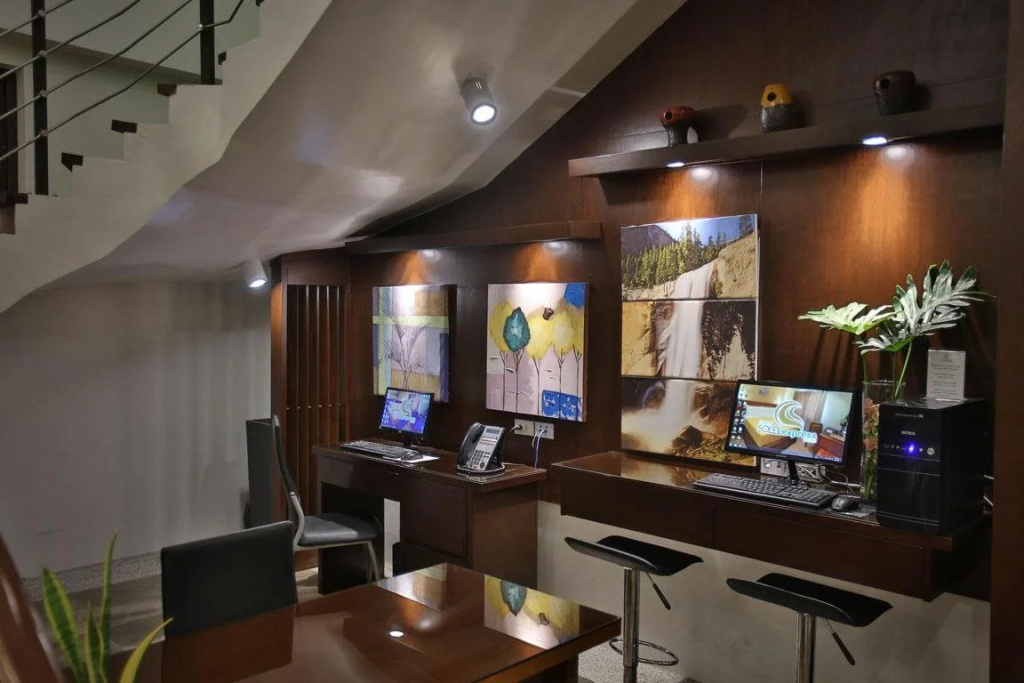 Hotel photo 18