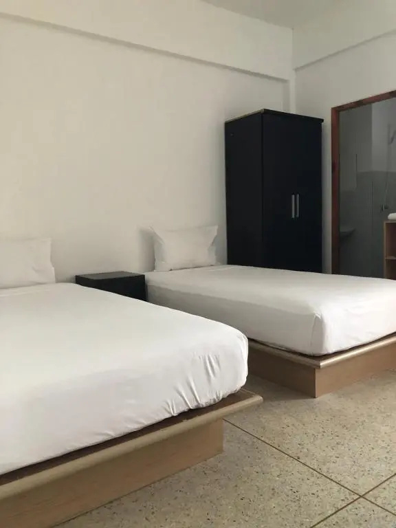 Economy room