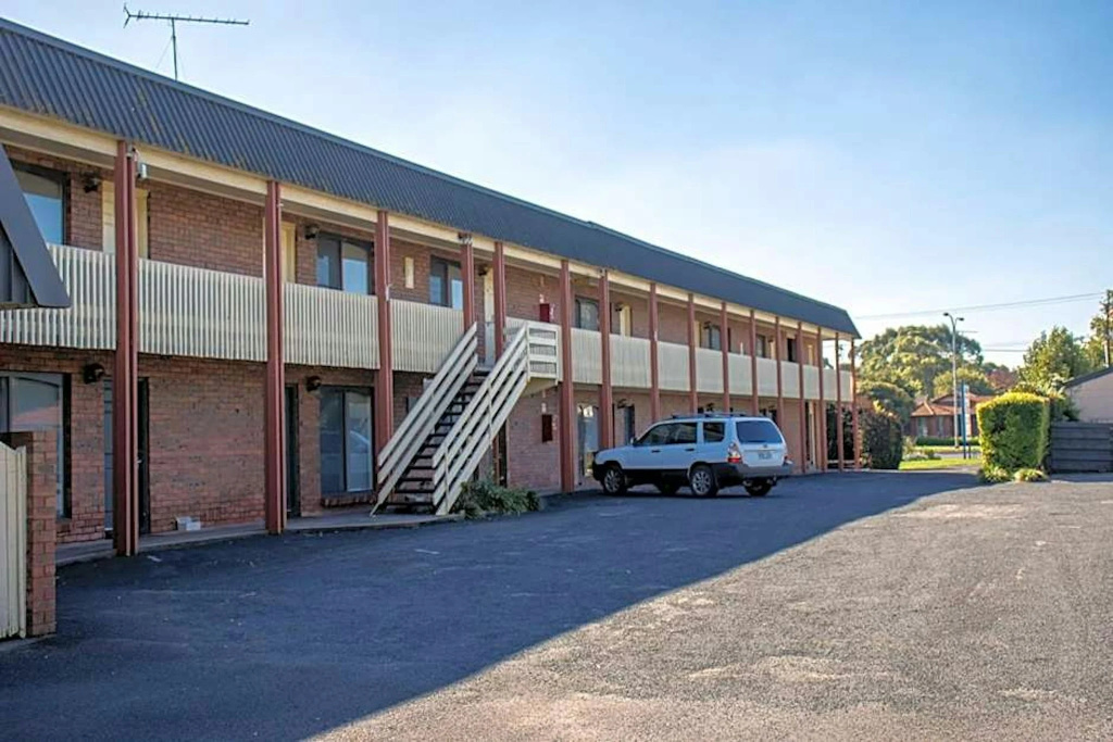 Arkana Motor Inn & Terrace Apartments