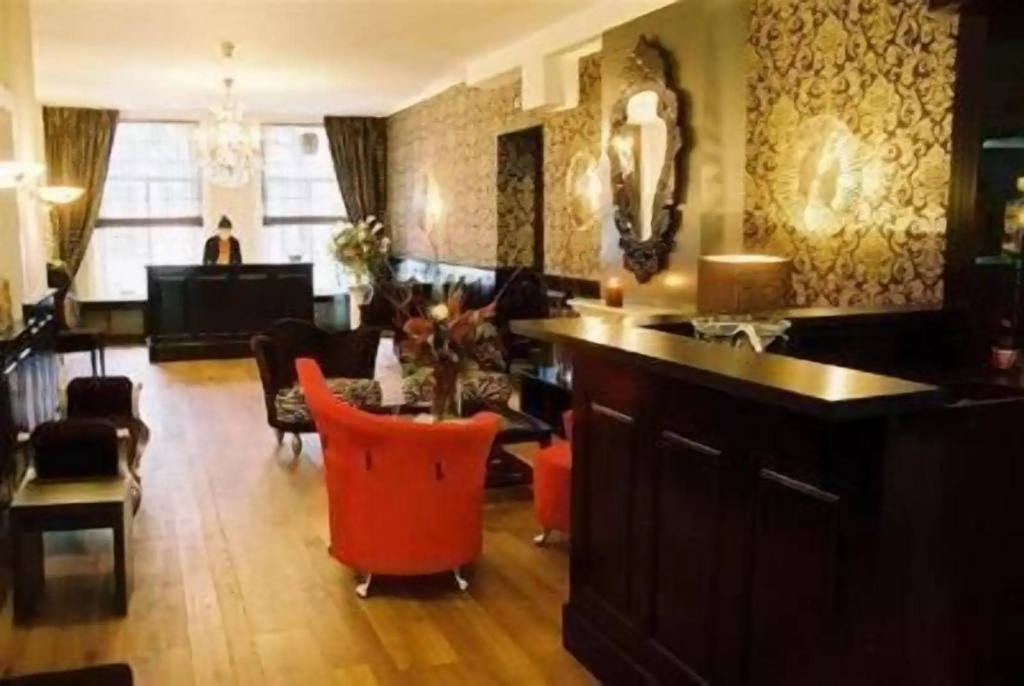 Hotel photo 12