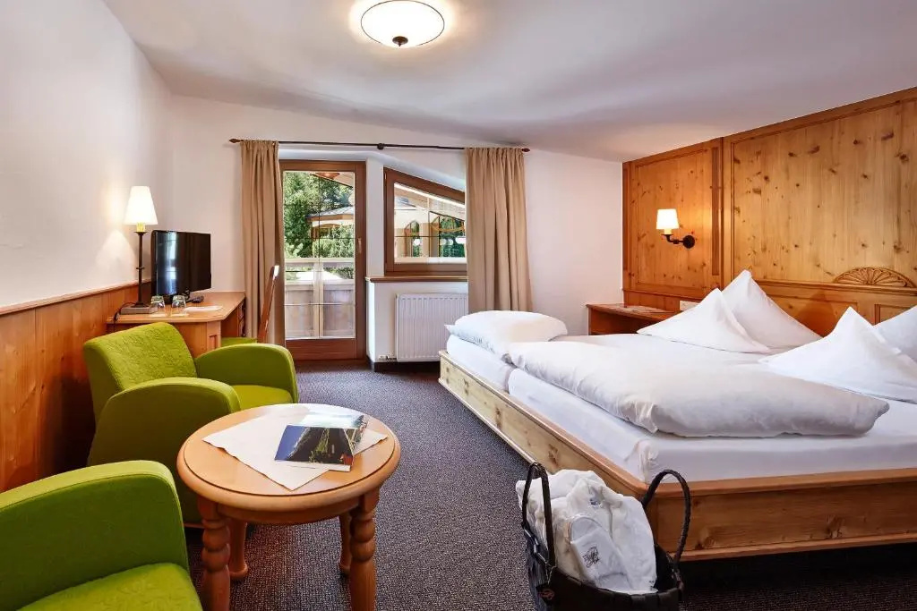 Hotel Berghof Crystal Spa & Sports - Général