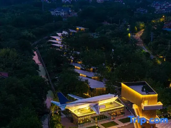 Liyang Wings Garden Resort