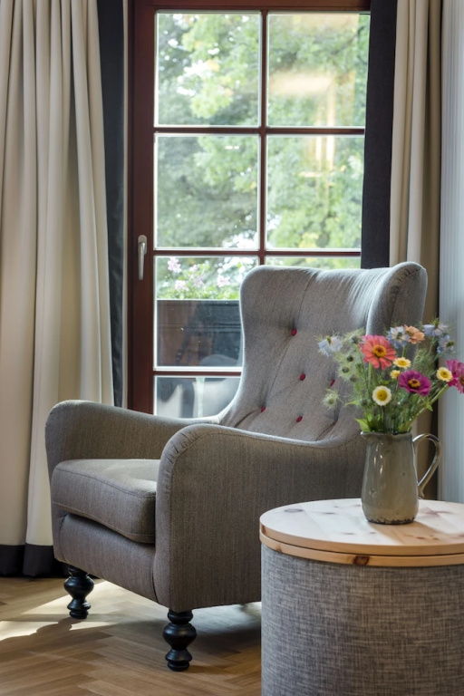 Suite with balcony