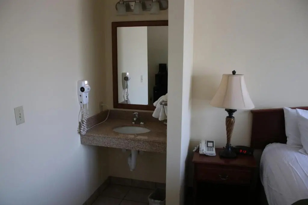 Edgewood Hotel & Suites - Chambres