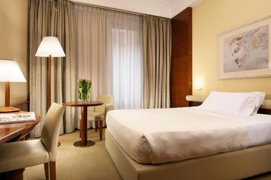 Unahotels Cusani Milano - Chambres