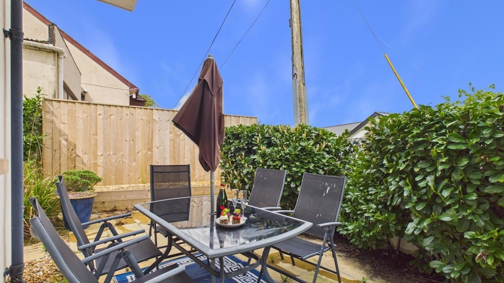The Beachhouse - 2 Bed Townhouse - Saundersfoot