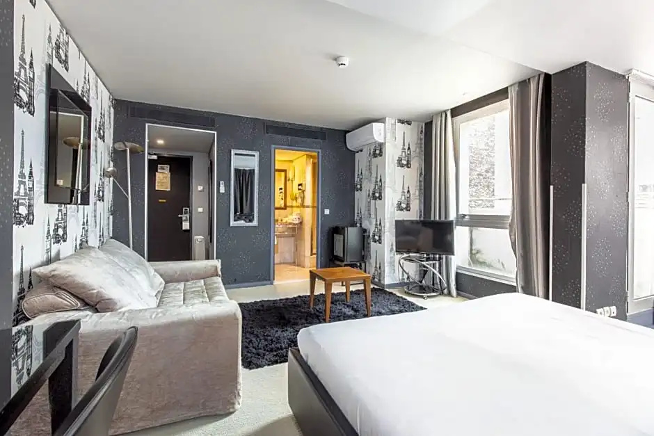 Le Pera Hotel 101