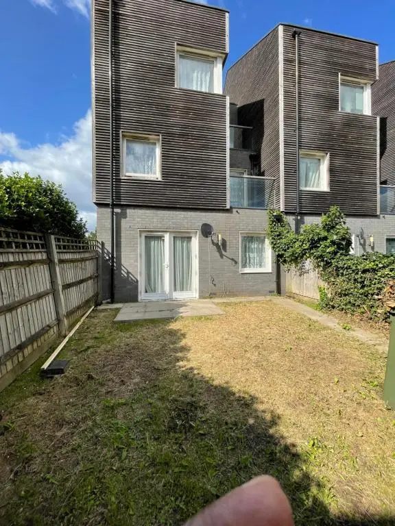 Barking,Dagenham Leisure and contractors