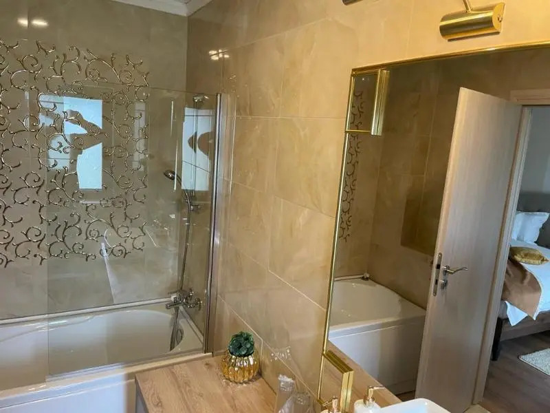 2 Bedrooms Apartment with balcony