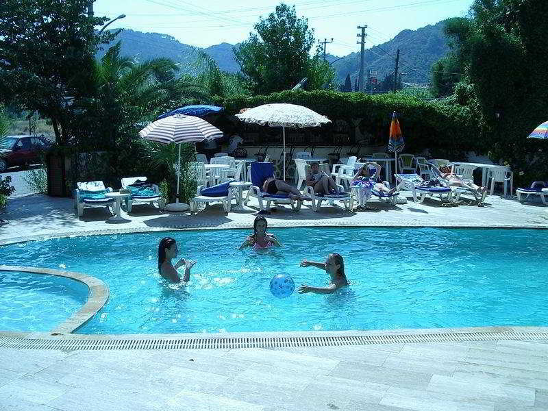 Orkide Hotel — 4