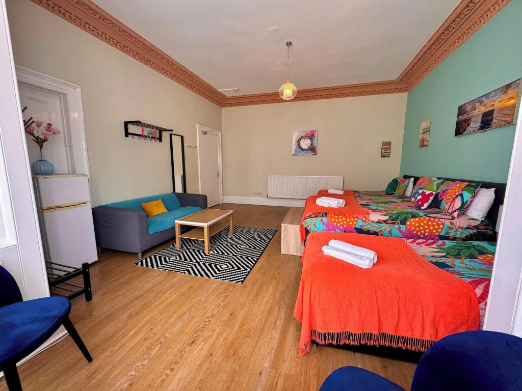 @part Bernard Rooms