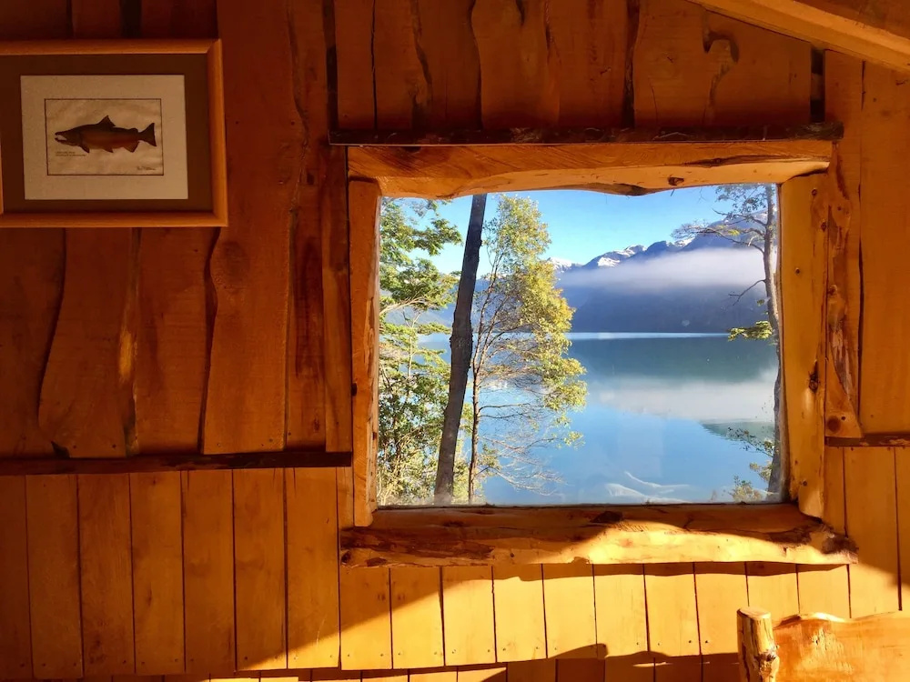 Standard Double room with lake view (full double bed)