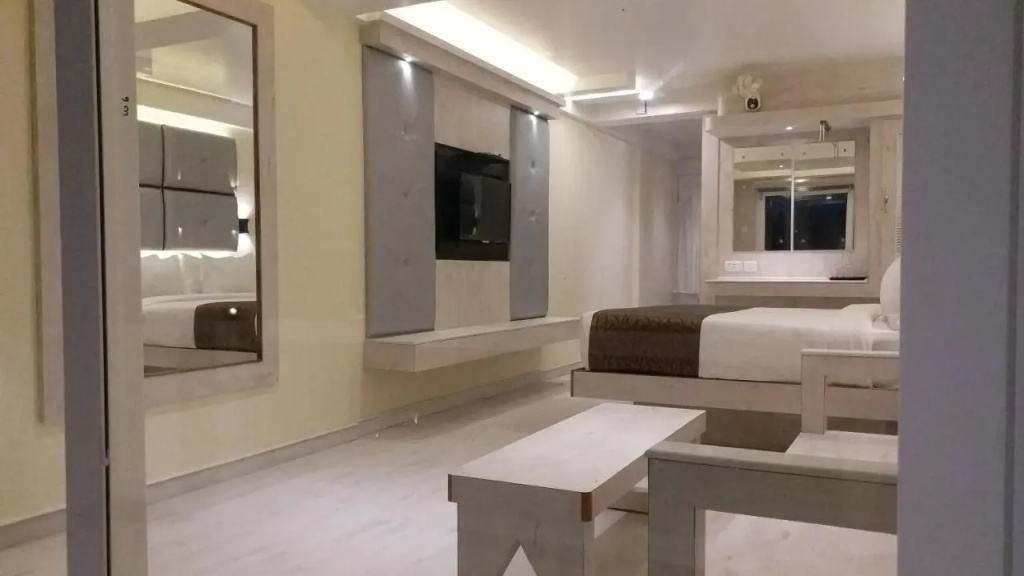 Hotel photo 30
