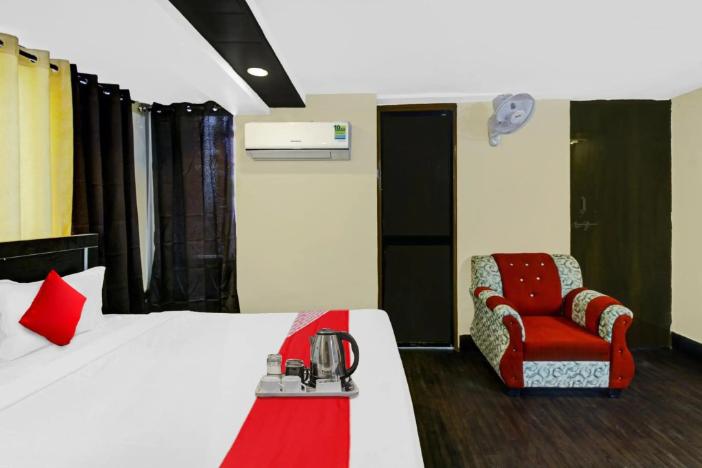 OYO Flagship 70030 Gopika Stay Inn - фото 9