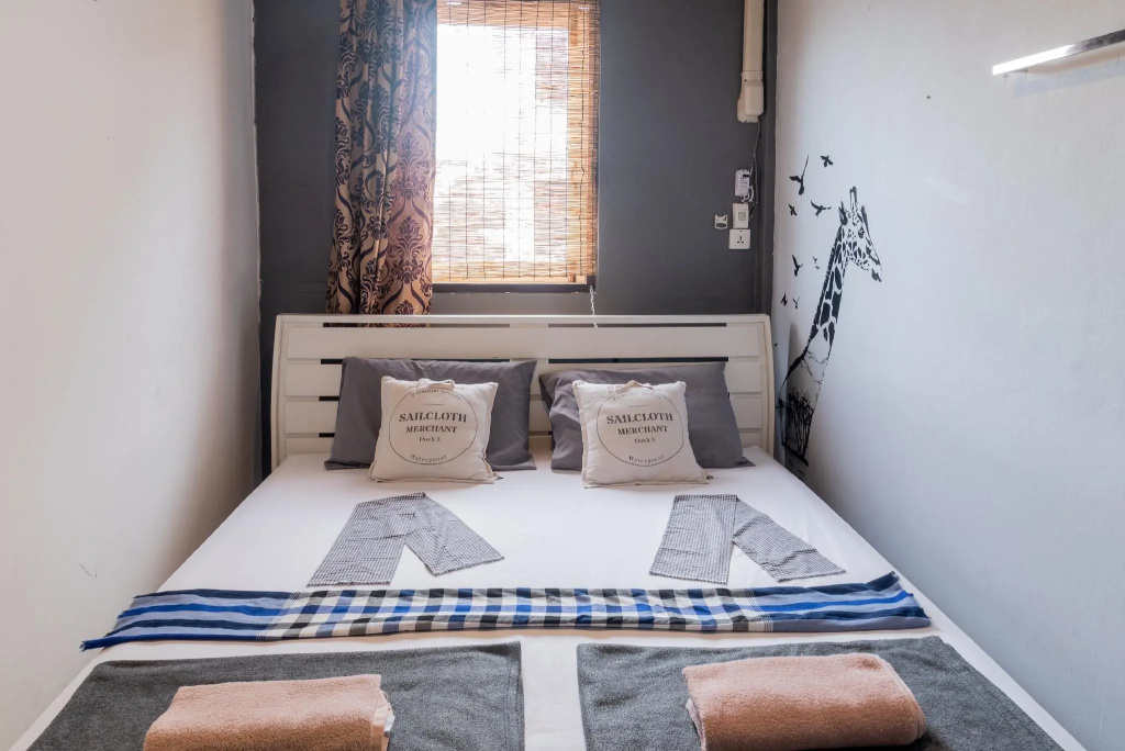 Standard Double room (full double bed)