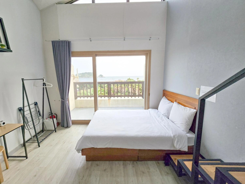 Ocean Tree — 3