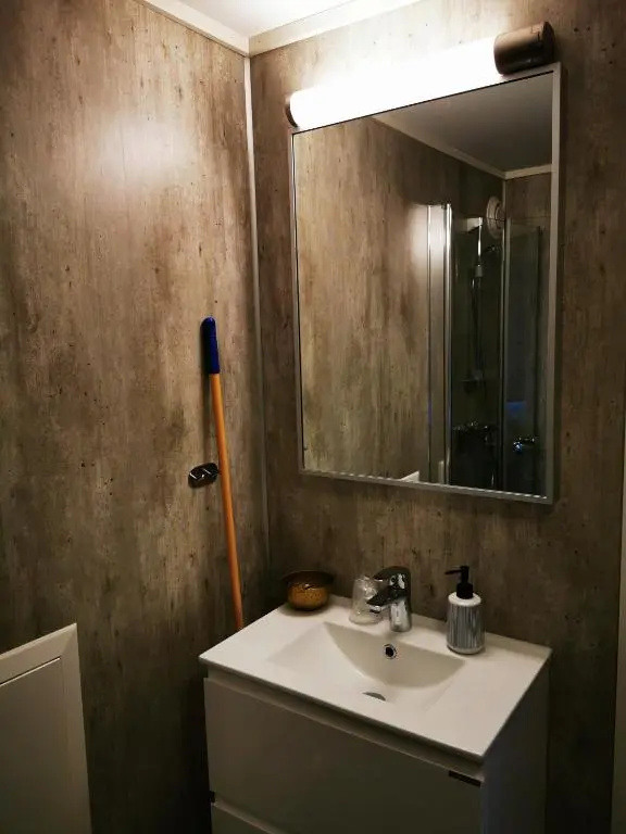Henningsvær Guesthouse - Chambres