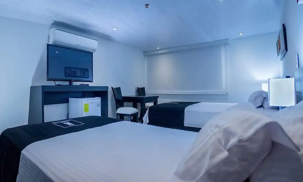 Hotel Metropolitano - Chambres