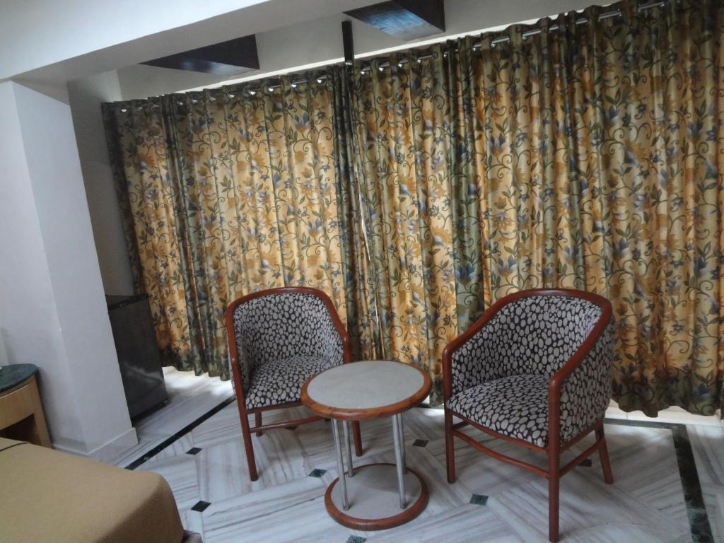 Двухместный номер Deluxe двуспальная кровать в Royal Park Hotel