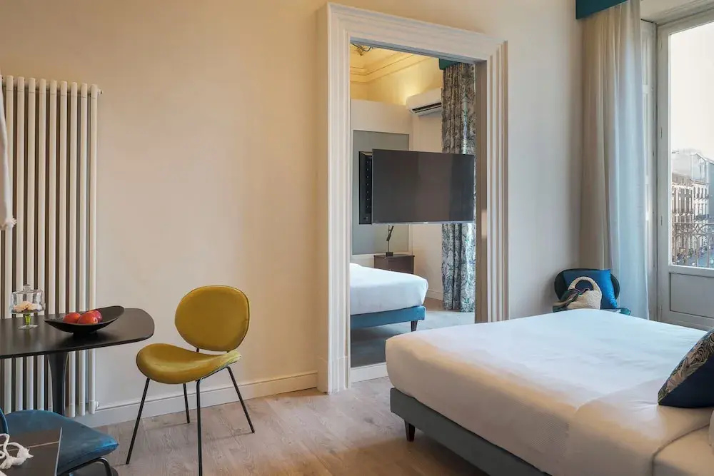 Hotel photo 2