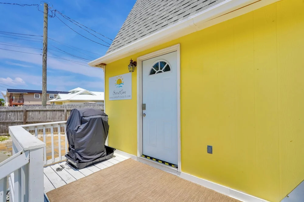 A-frame Family Home Near Beach: Beach Gear!