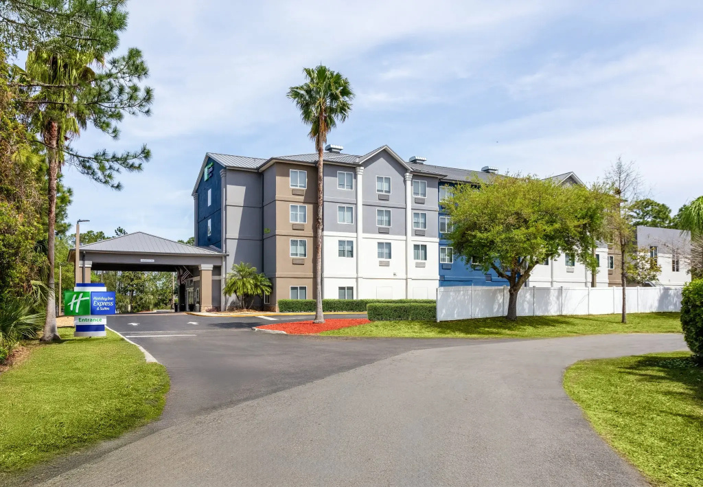 Holiday Inn Express & Suites Ormond Beach - North Daytona by IHG