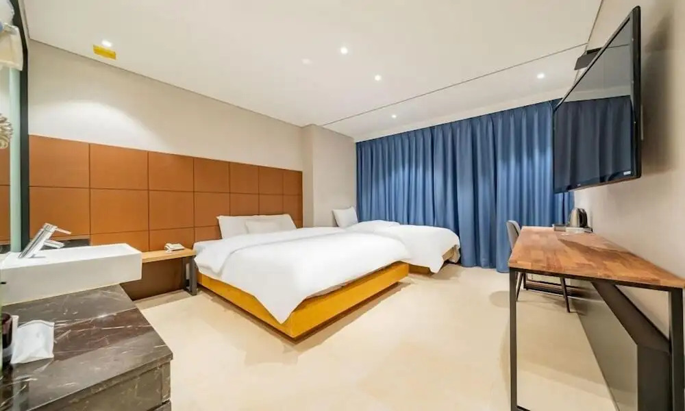 Двухместный номер Deluxe 2 отдельные кровати в F HOTEL Yeongdeungpo