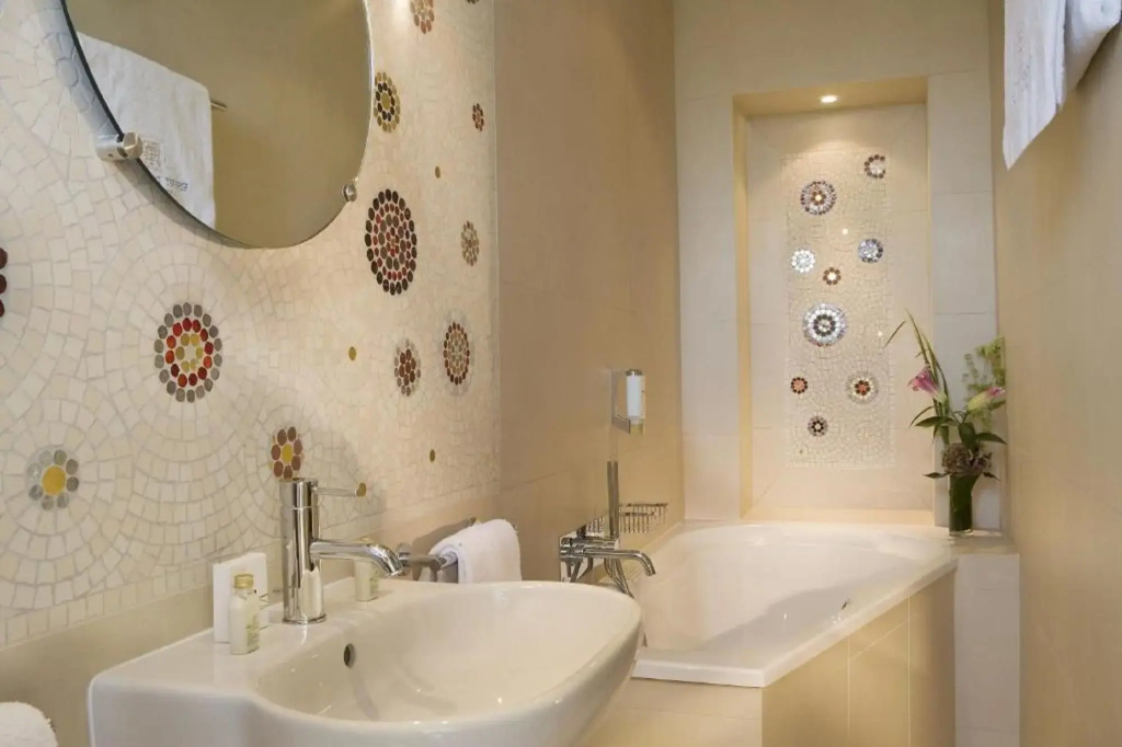 Hotel Aiglon 34