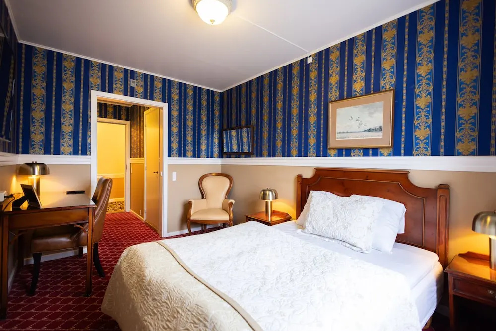 Milling Hotel Plaza - Chambres