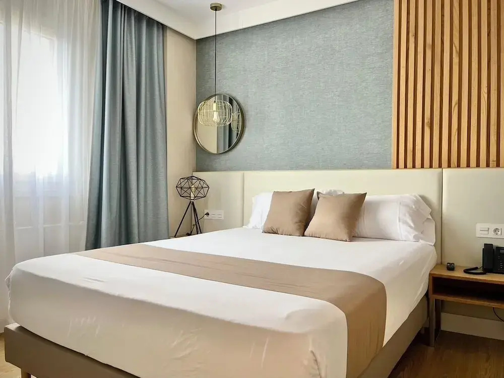 Superior room with mountain view