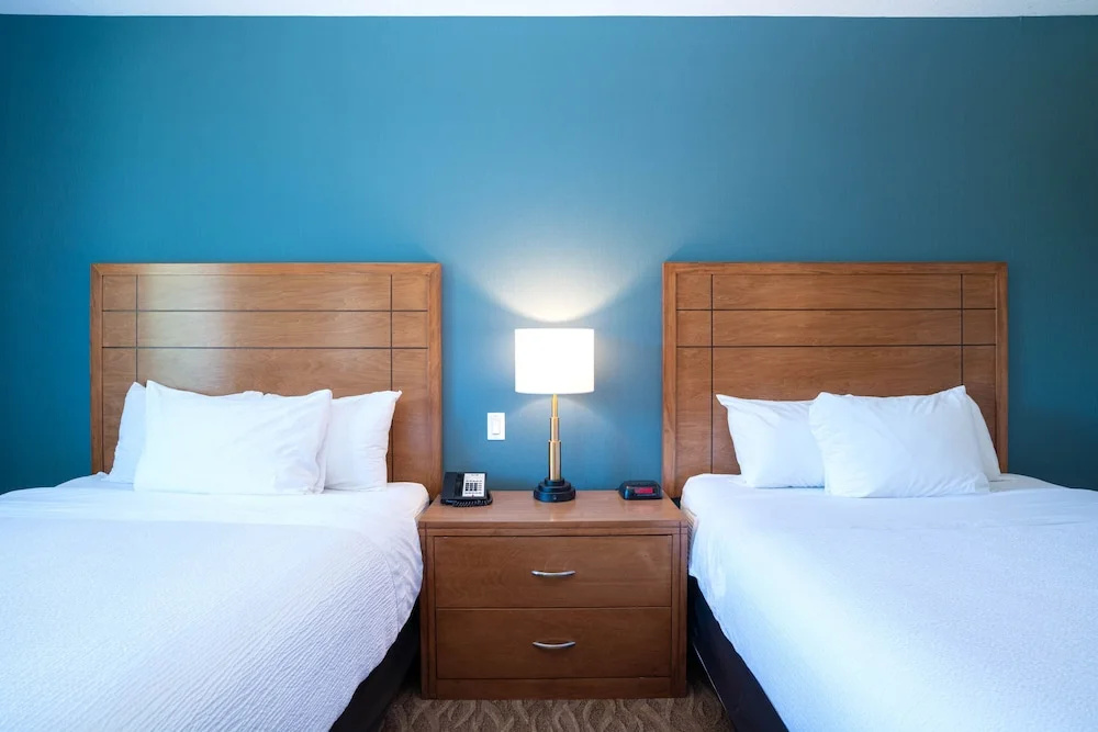 Sandman Hotel & Suites Squamish - Chambres