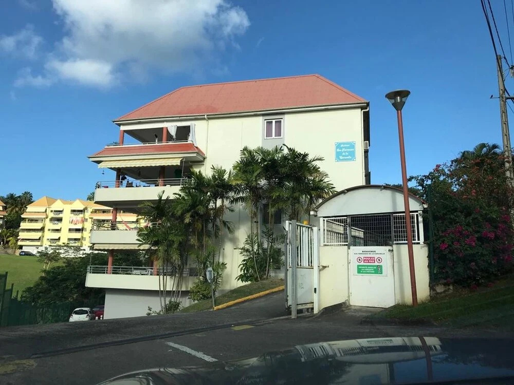 Apartment With 3 Bedrooms in La Trinité, With Wonderful sea View, Encl