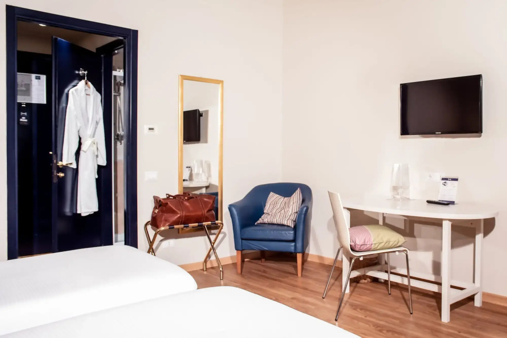 Hotel photo 15