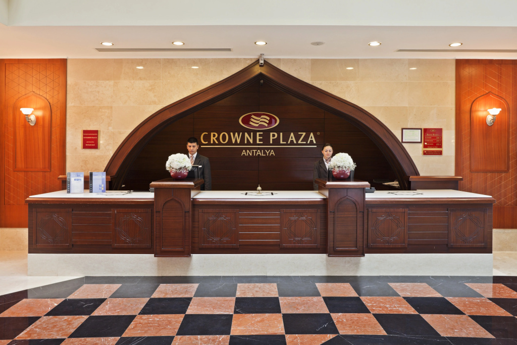 Crowne Plaza Hotel Antalya by IHG — фото