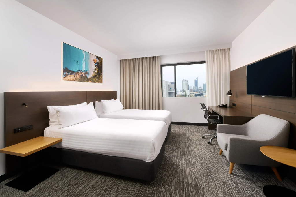 Standard Double room with city view (twin beds)