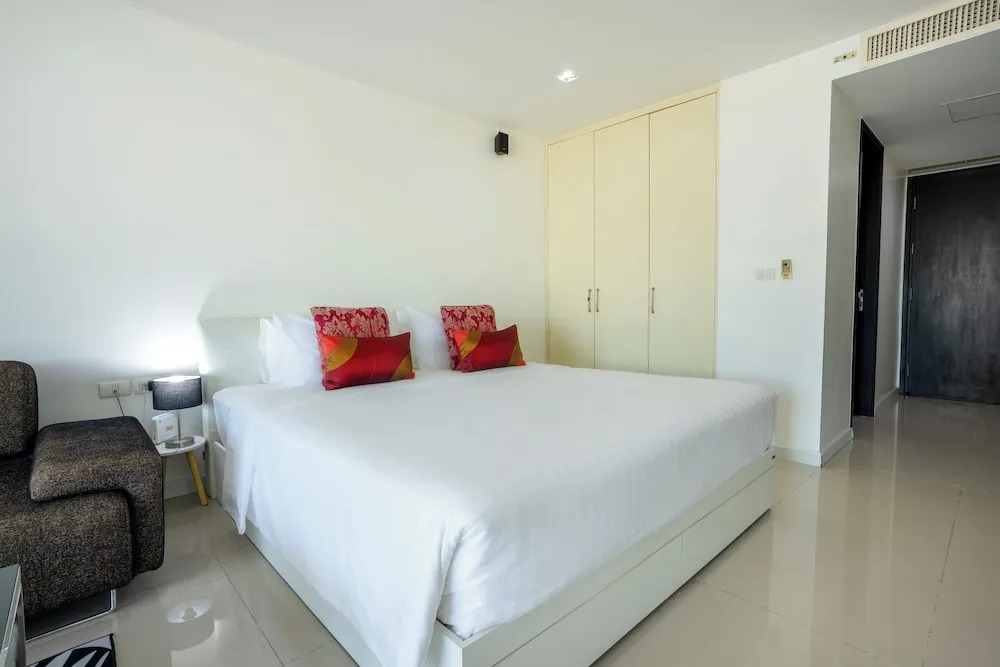 Двухместный люкс Deluxe с балконом двуспальная кровать в Citismart Luxury Apartments