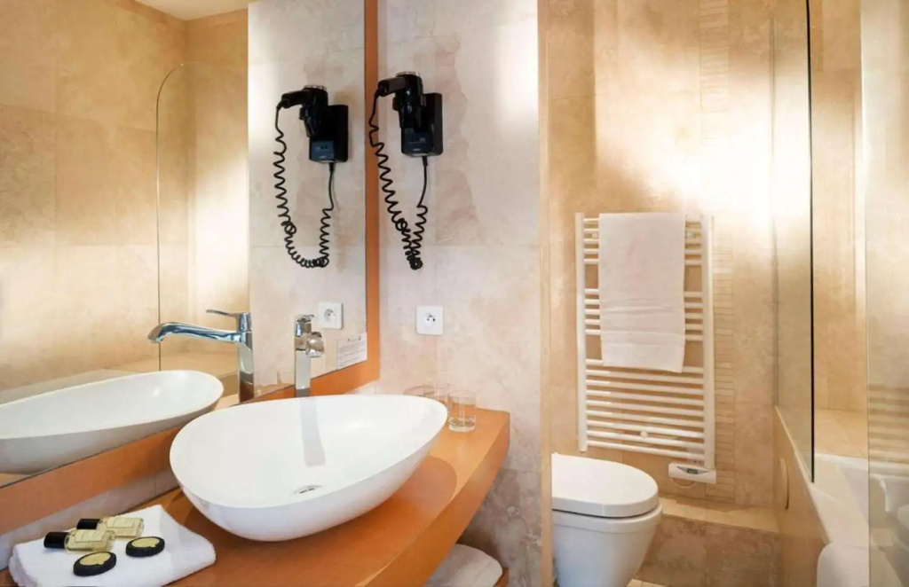 Grand Hotel Des Lecques, BW Signature Collection - Chambres