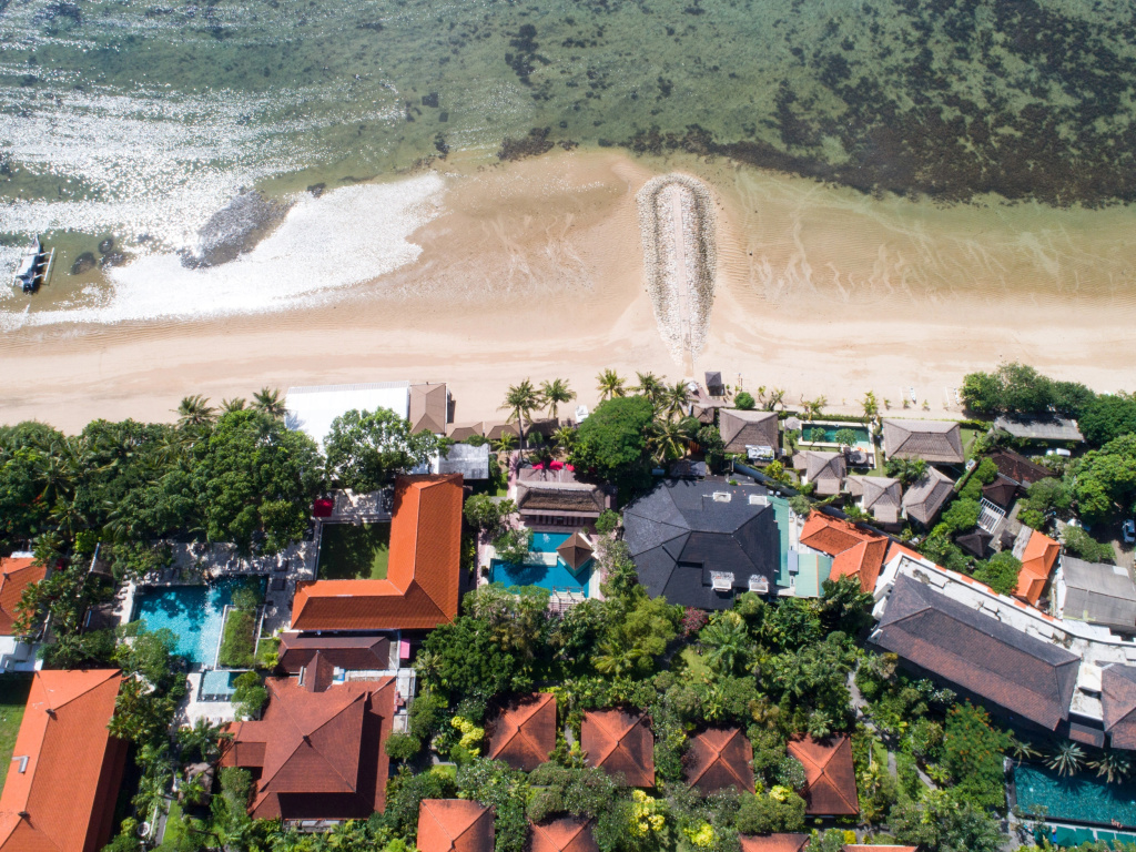 Puri Santrian Beach Resort And Spa — фото