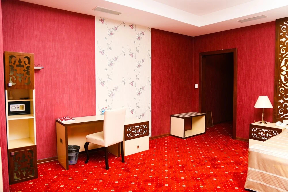 Lobby & Reception