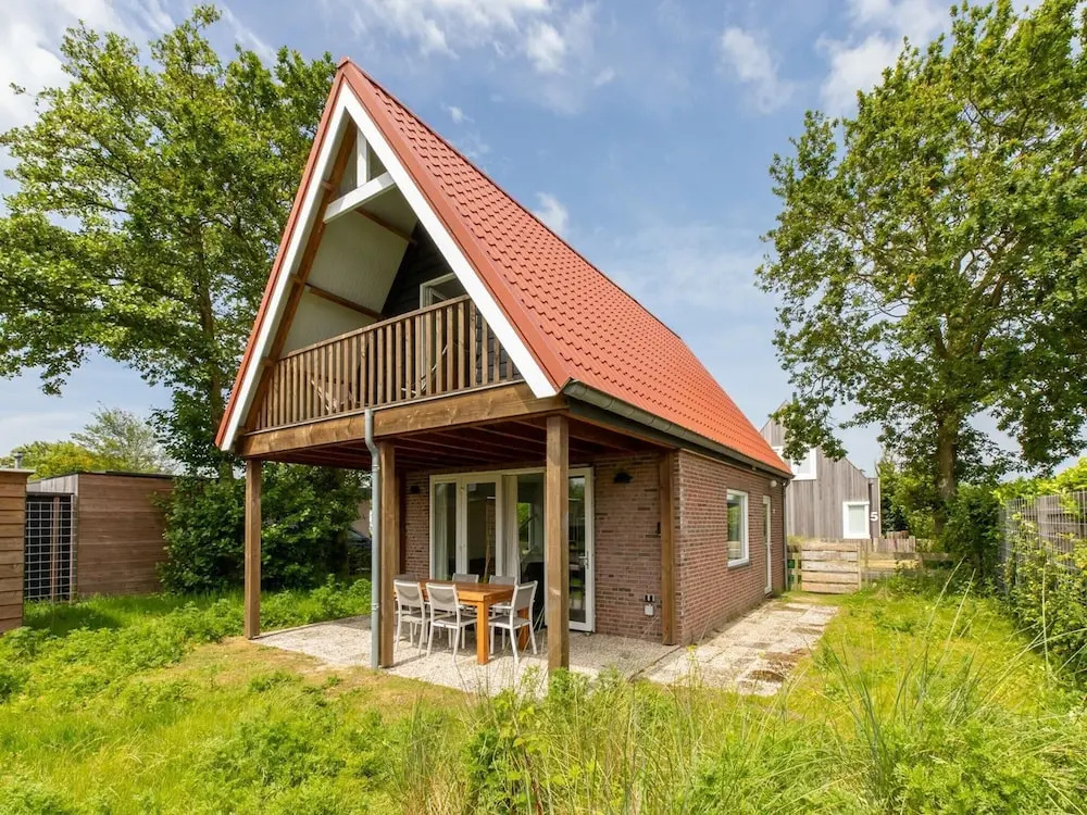 Holiday Home in Renesse Near Seabeach