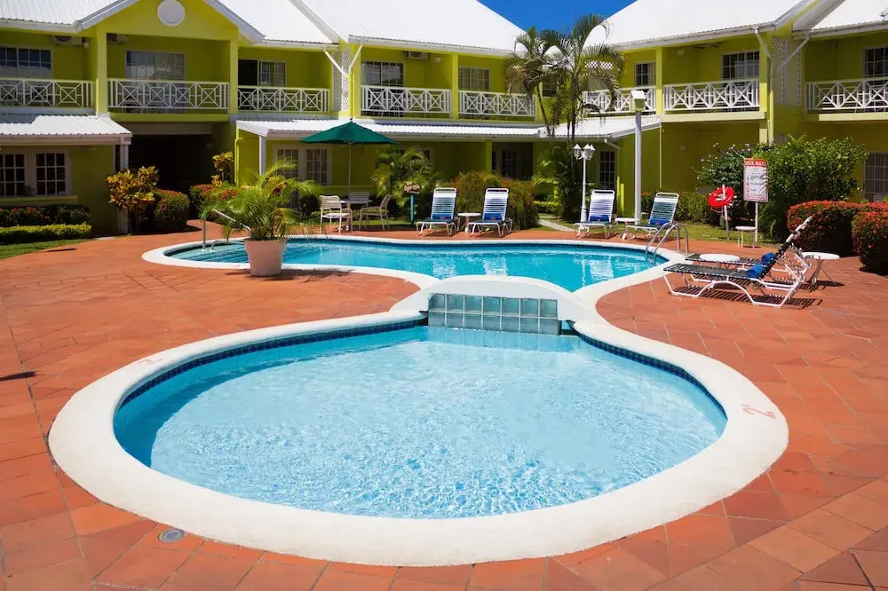 Bay Gardens Inn - Général