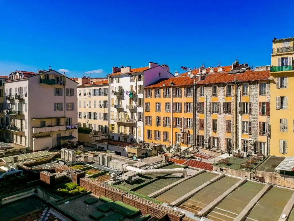 Economy Double room with courtyard view (full double bed)