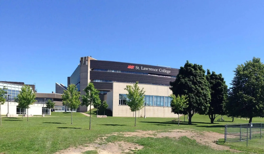 Residence & Conference Centre - Kingston