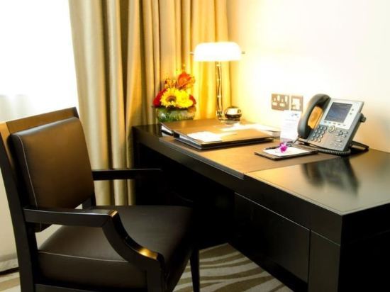 Cristal Hotel Abu Dhabi