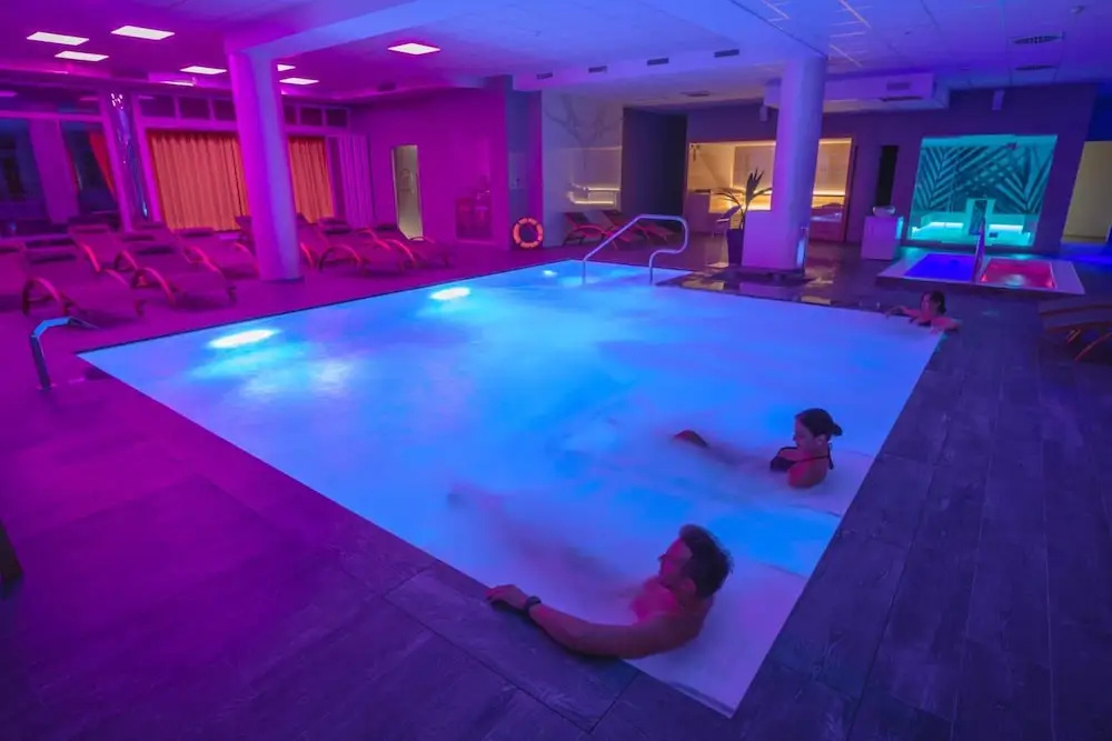 Hotel photo 18