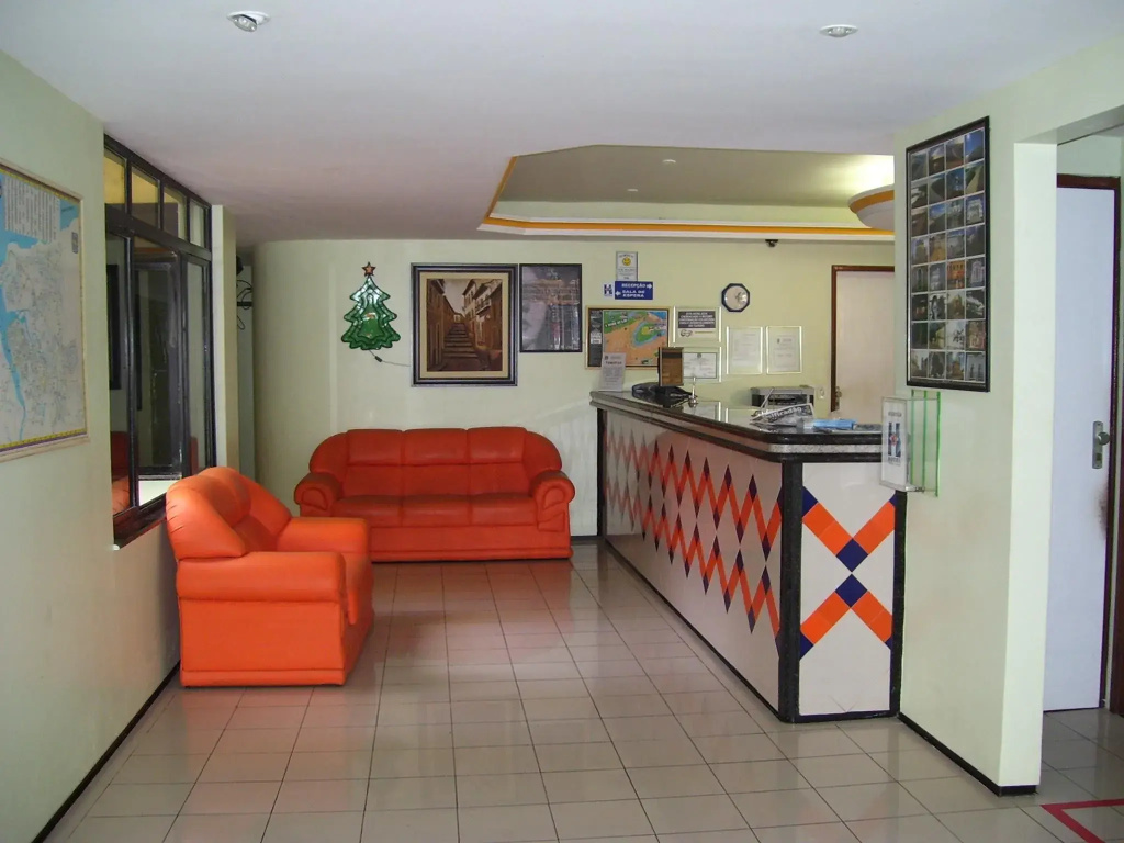 Lobby & Reception