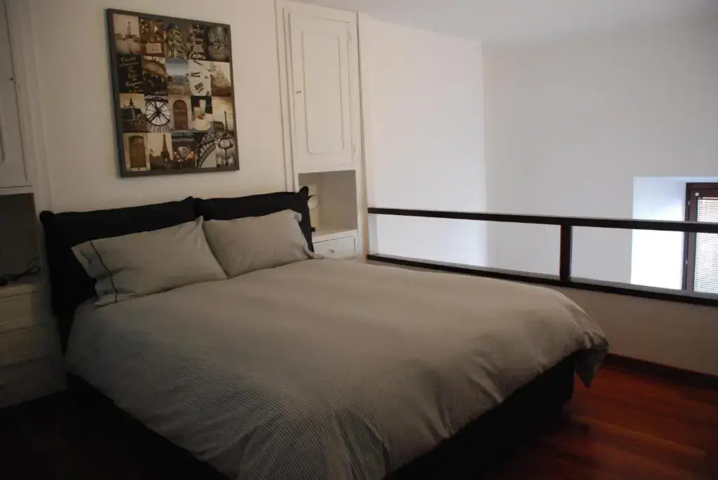 Superior Duplex Studio with view