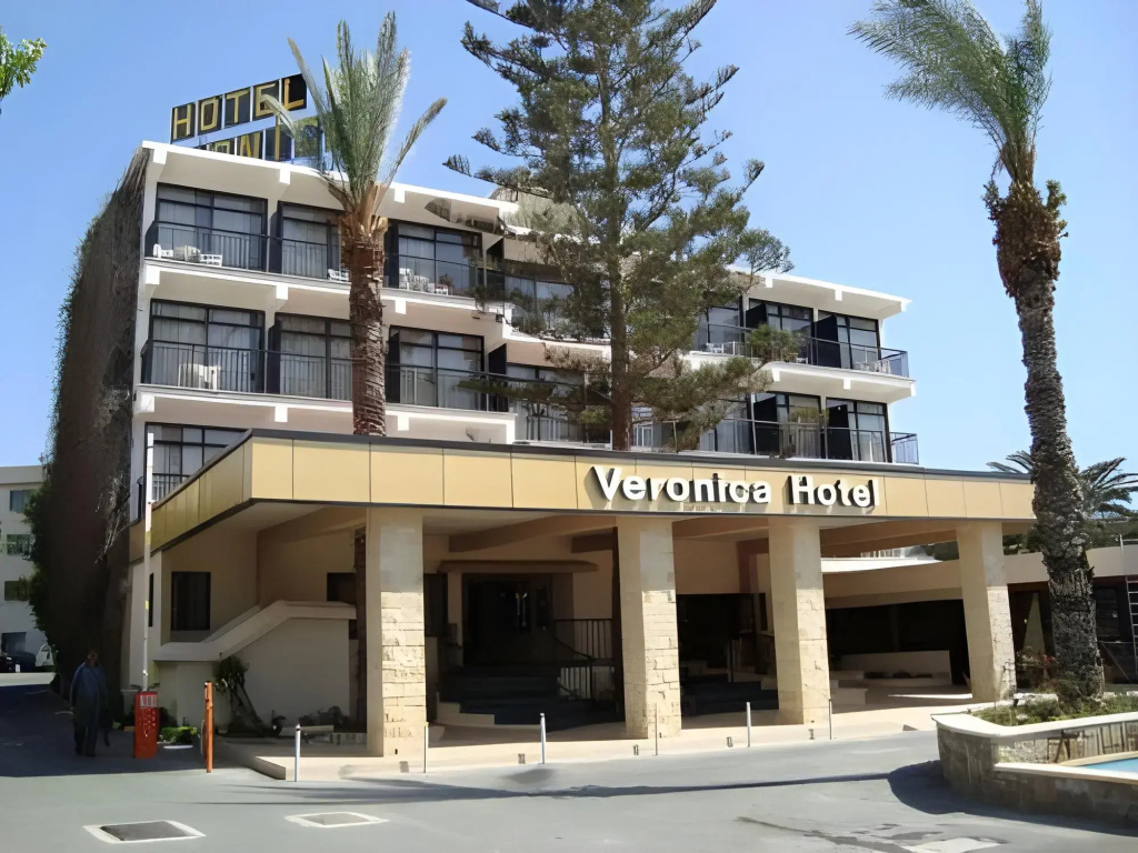Hotel Veronica