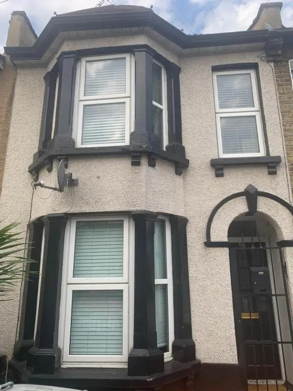 Central Stratford Cozy Double Room