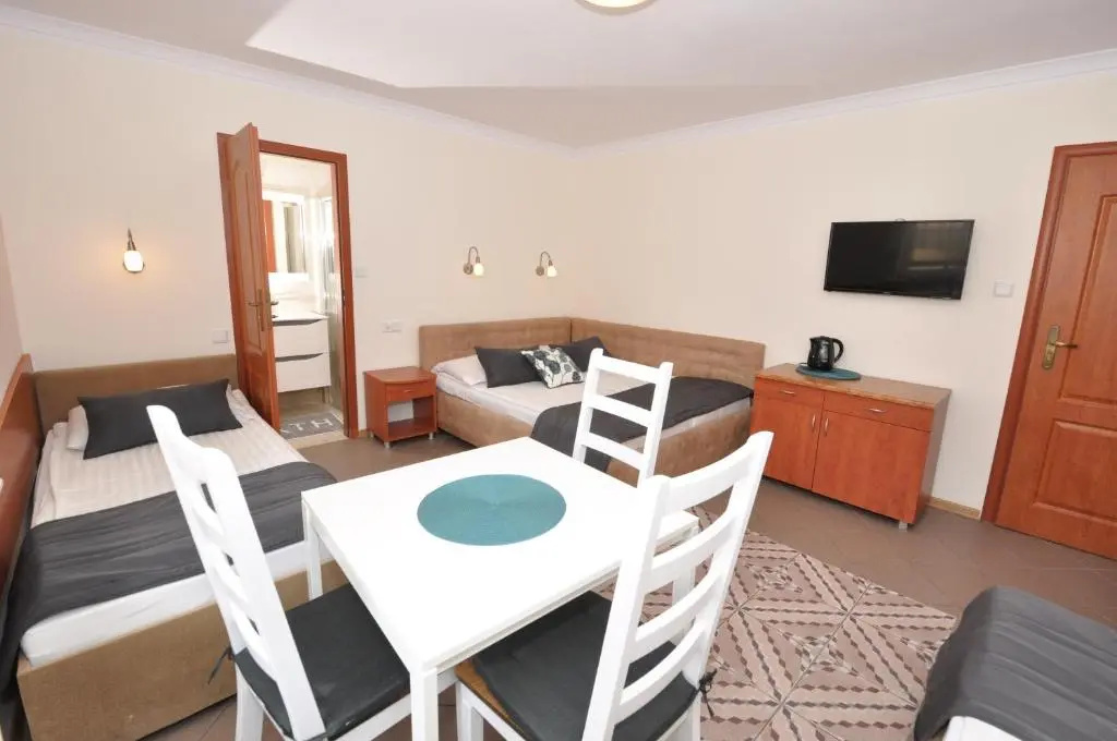 Standard Quadruple room